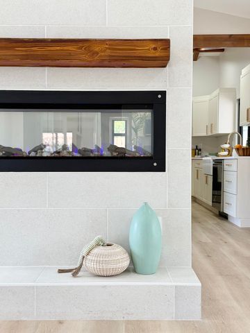 14 SE Paddock Circle, Jupiter, FL 33469