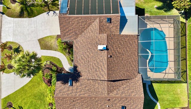 14 SE Paddock Circle, Jupiter, FL 33469