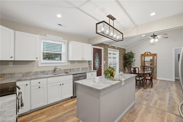 1359 Cypress PL, Chesapeake, VA 23320