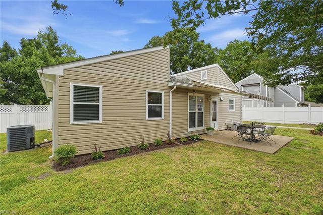 1359 Cypress PL, Chesapeake, VA 23320