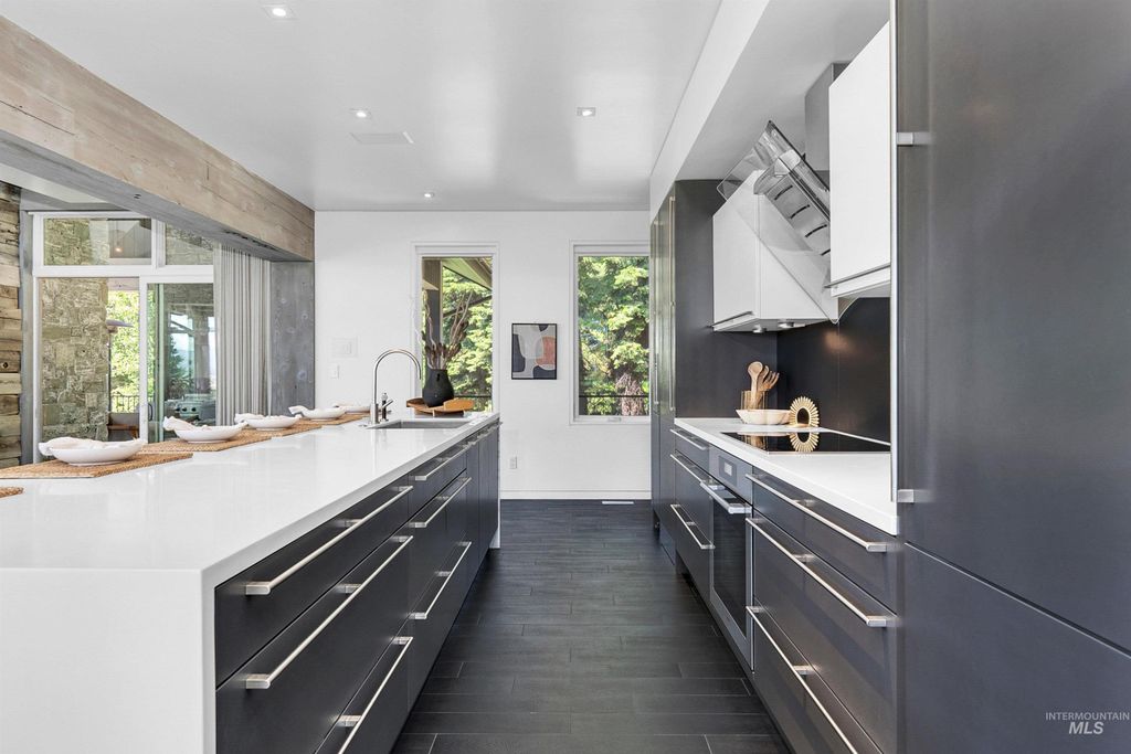 433 Sugarloaf Place, Donnelly, ID 83615 photo 21