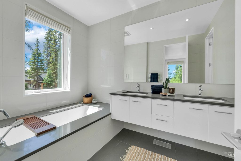 433 Sugarloaf Place, Donnelly, ID 83615 photo 33