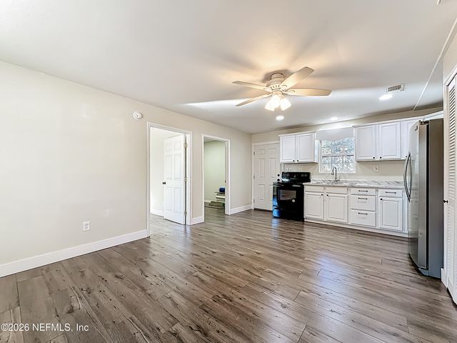 141 PARIS Street, Interlachen, FL 32148