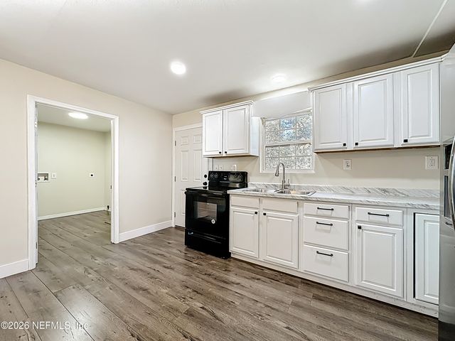 141 PARIS Street, Interlachen, FL 32148