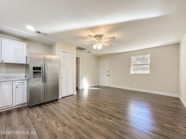 141 PARIS Street, Interlachen, FL 32148