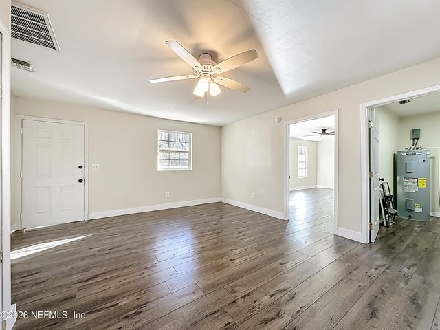 141 PARIS Street, Interlachen, FL 32148