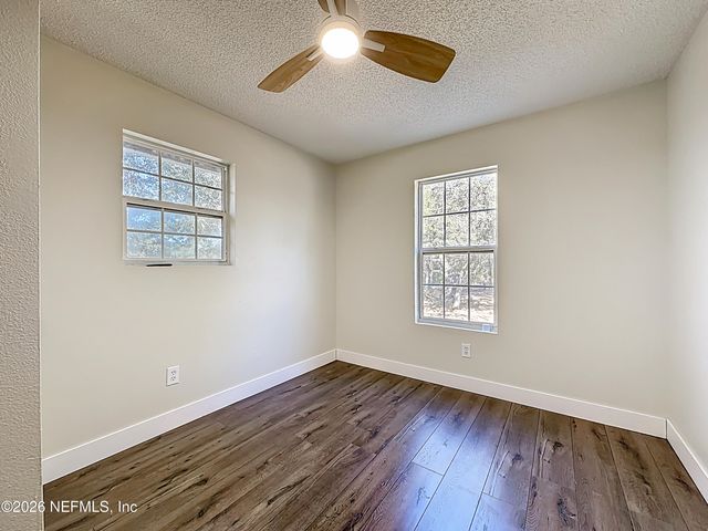 141 PARIS Street, Interlachen, FL 32148