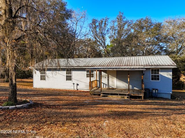 141 PARIS Street, Interlachen, FL 32148