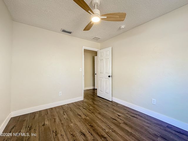 141 PARIS Street, Interlachen, FL 32148