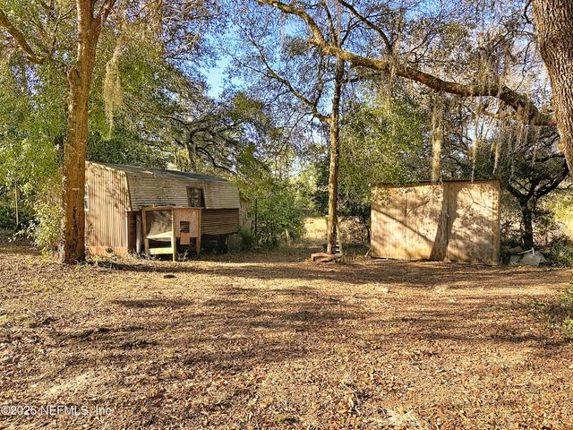 141 PARIS Street, Interlachen, FL 32148