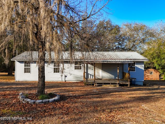 141 PARIS Street, Interlachen, FL 32148