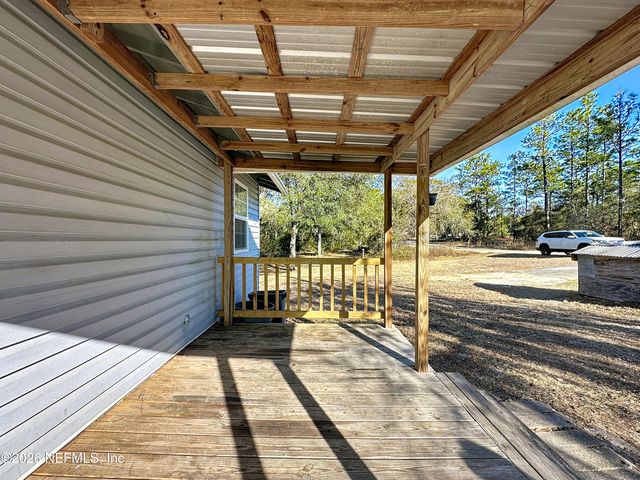 141 PARIS Street, Interlachen, FL 32148