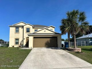 1334 Lotus Street SE, Palm Bay, FL 32909
