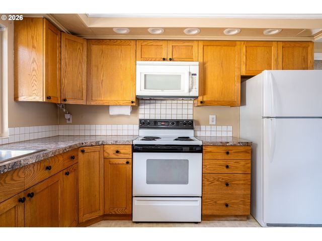 14429 Se HILLGROVE Ct, Milwaukie, OR 97267