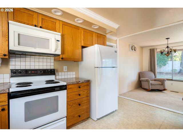 14429 Se HILLGROVE Ct, Milwaukie, OR 97267