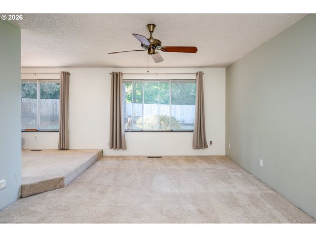 14429 Se HILLGROVE Ct, Milwaukie, OR 97267