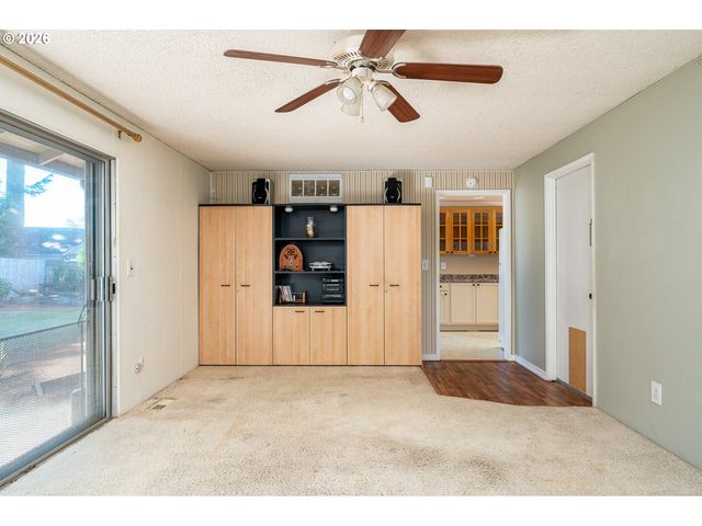 14429 Se HILLGROVE Ct, Milwaukie, OR 97267