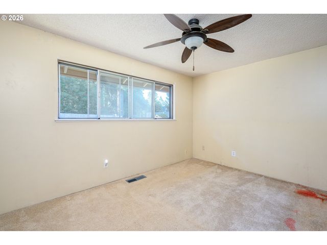14429 Se HILLGROVE Ct, Milwaukie, OR 97267