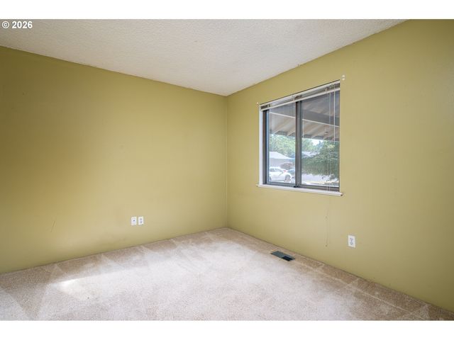 14429 Se HILLGROVE Ct, Milwaukie, OR 97267