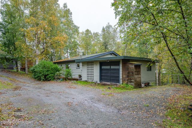 14407 W Lake Ridge Drive, Eagle River, AK 99577