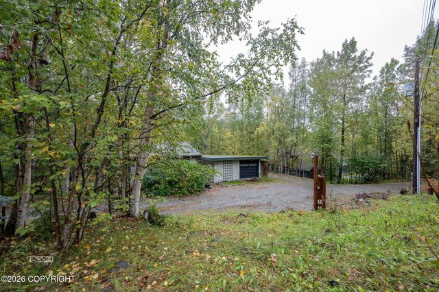 14407 W Lake Ridge Drive, Eagle River, AK 99577