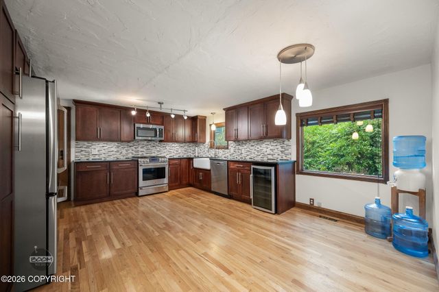 14407 W Lake Ridge Drive, Eagle River, AK 99577