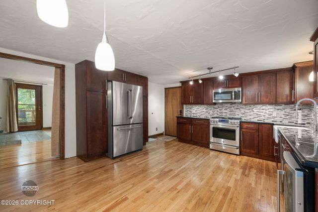 14407 W Lake Ridge Drive, Eagle River, AK 99577