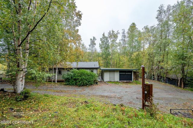 14407 W Lake Ridge Drive, Eagle River, AK 99577