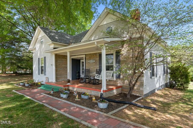 528 Red Marshall Road, Pelham, NC 27311