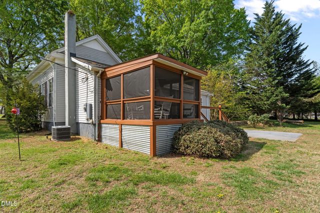 528 Red Marshall Road, Pelham, NC 27311