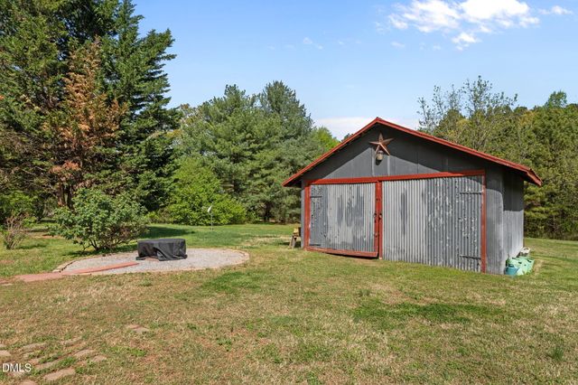528 Red Marshall Road, Pelham, NC 27311