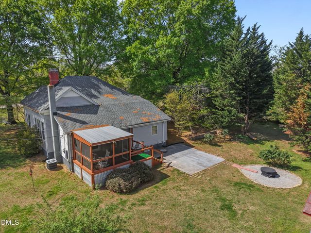528 Red Marshall Road, Pelham, NC 27311