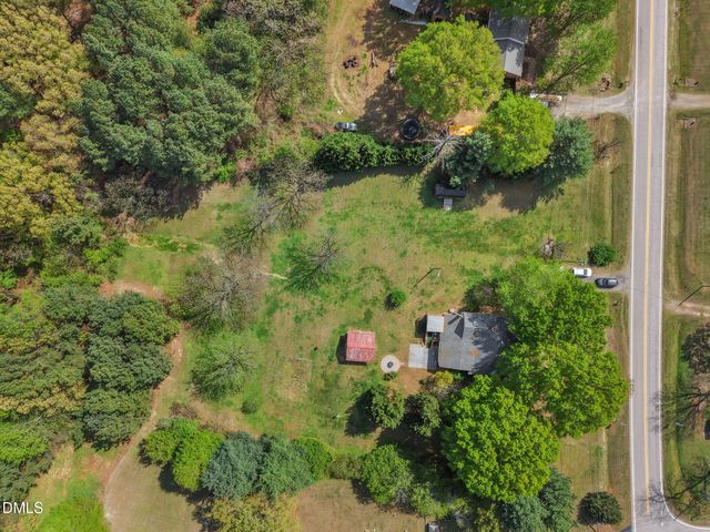528 Red Marshall Road, Pelham, NC 27311