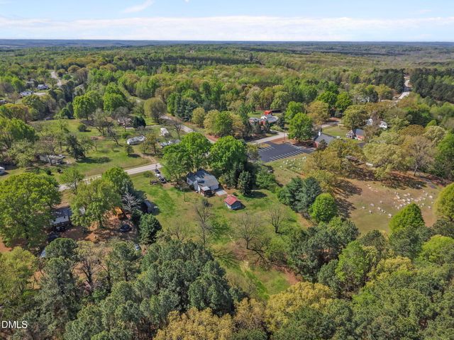 528 Red Marshall Road, Pelham, NC 27311