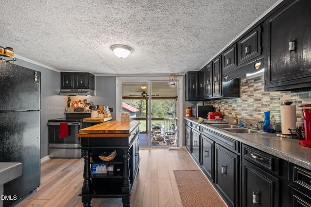 528 Red Marshall Road, Pelham, NC 27311