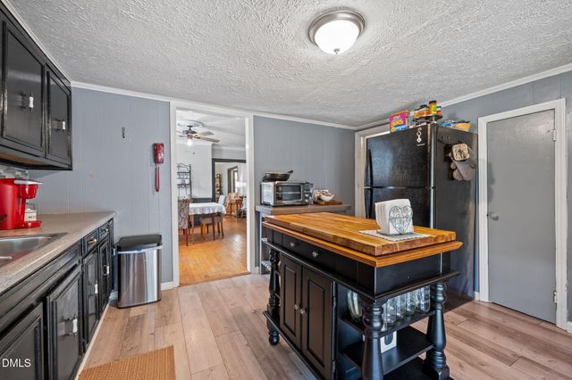 528 Red Marshall Road, Pelham, NC 27311
