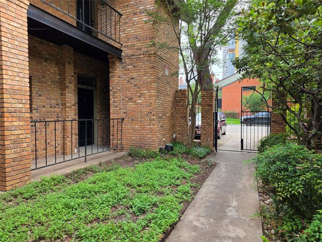 505 W 18th ST E, Austin, TX 78701