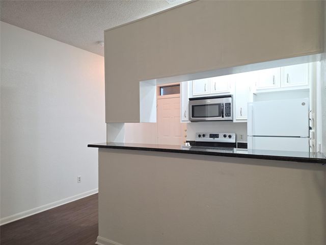 505 W 18th ST E, Austin, TX 78701