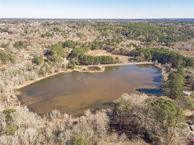 3617 Bob White Lane, Loganville, GA 30052