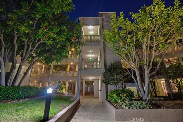 1450 Brett Place 305, San Pedro, CA 90732