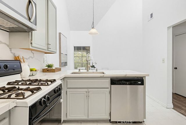 1450 Brett Place 305, San Pedro, CA 90732