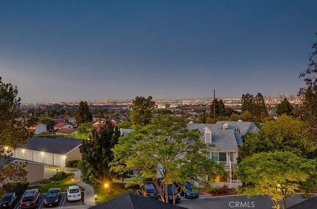 1450 Brett Place 305, San Pedro, CA 90732