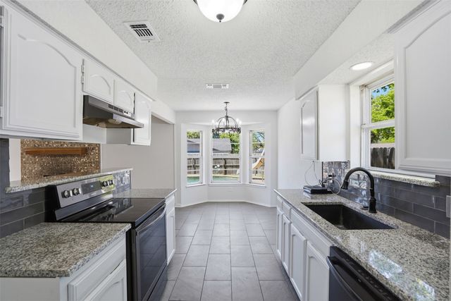 6021 Dusty Road, Watauga, TX 76148