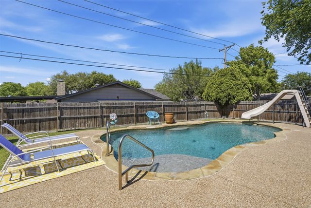 6021 Dusty Road, Watauga, TX 76148