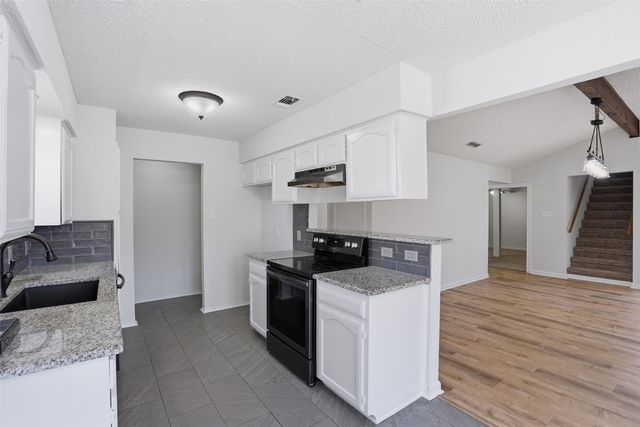 6021 Dusty Road, Watauga, TX 76148