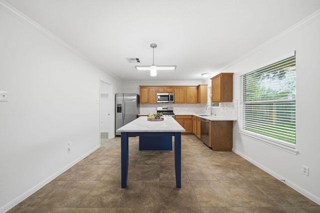 32334 Summer Park Lane, Conroe, TX 77385