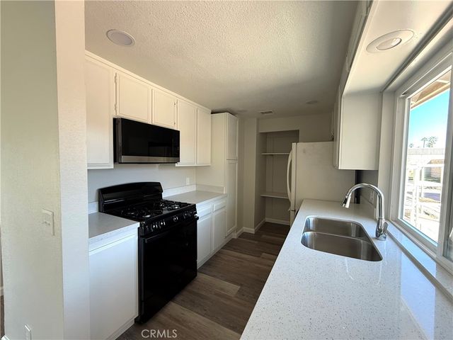 3445 Sparrow, Riverside, CA 92503