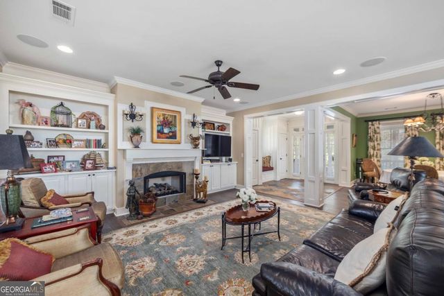 219 Longleaf Way, Pine Mountain, GA 31822