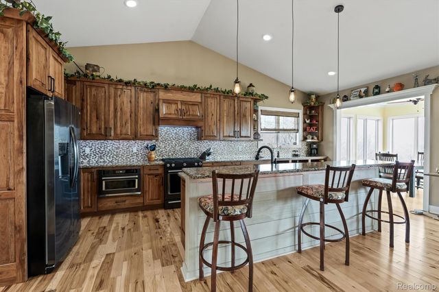 7880 Haley Road, White Lake Charter Township, MI 48383