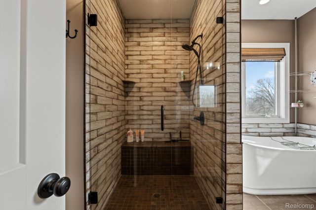 7880 Haley Road, White Lake Charter Township, MI 48383